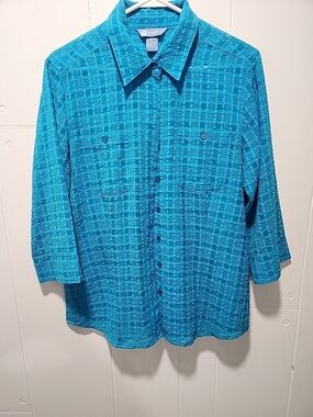Koret Women’s Bright Teal Patterned Button-Up Sheer Shirt